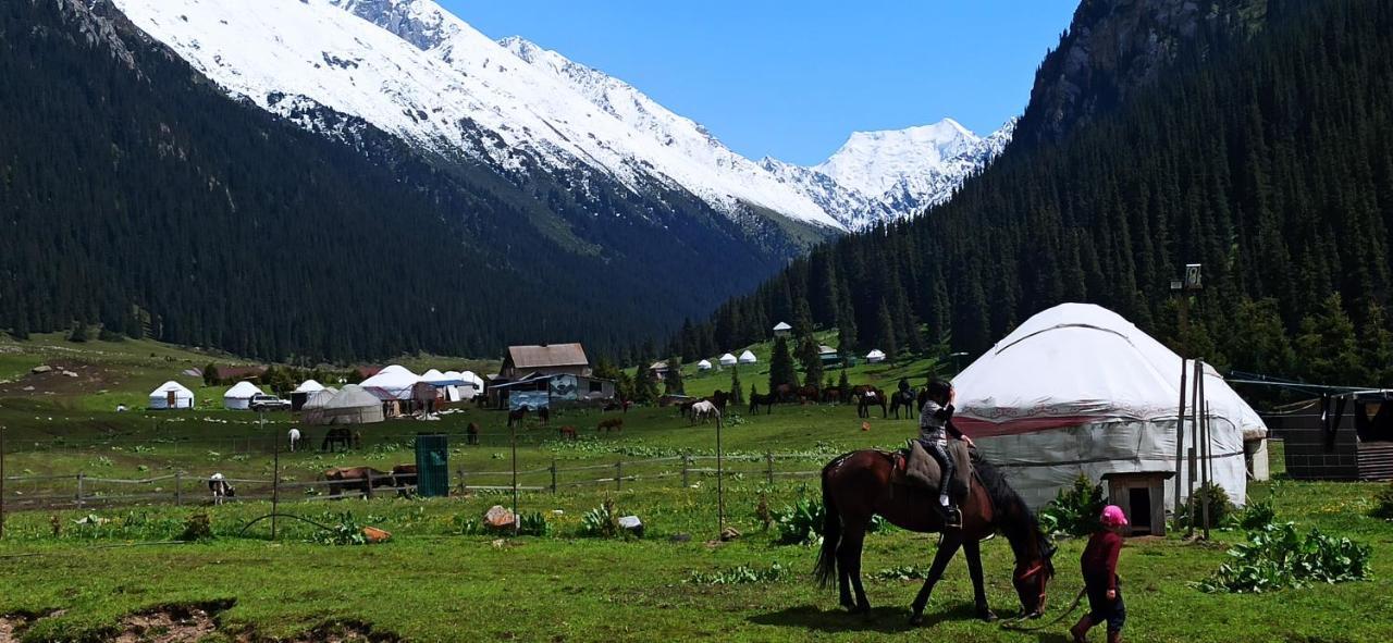 Ala-Kul Guesthouse In Altyn-Arashan Karakol Eksteriør billede